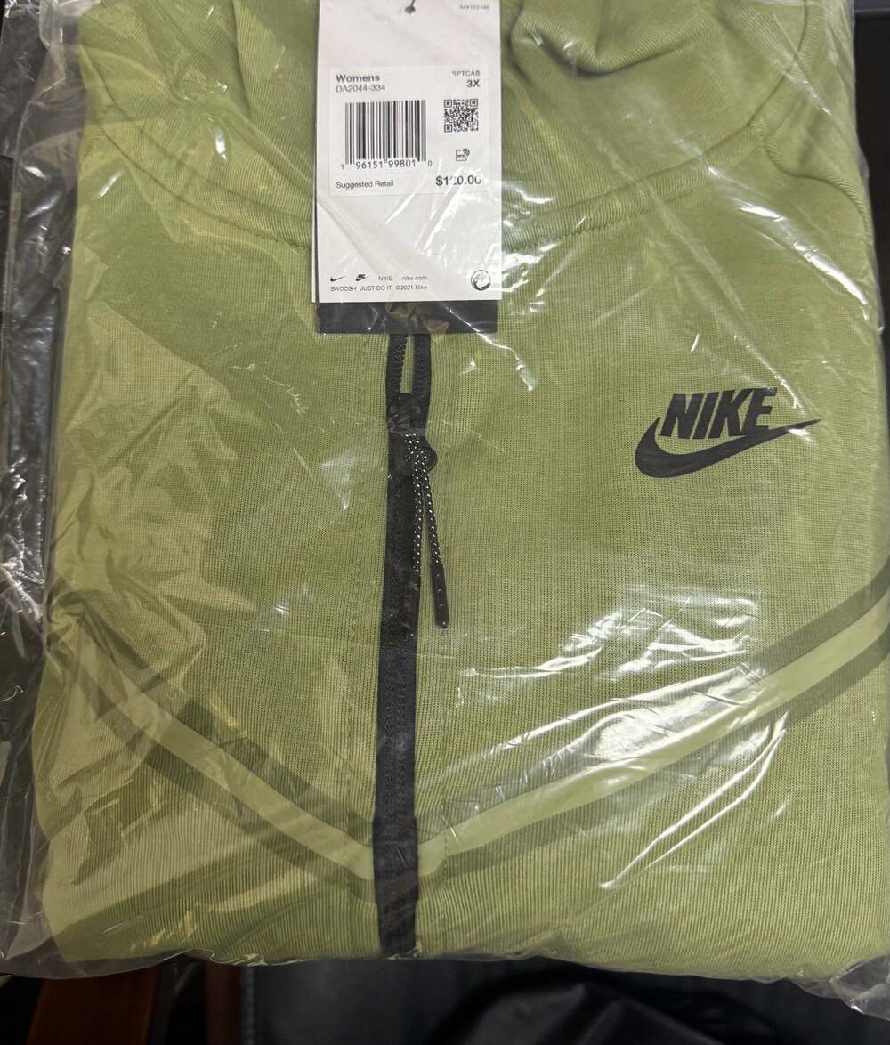Nike Women's Sportswear Tech Fleece Full-Zip Hoodie Olive Green 3X